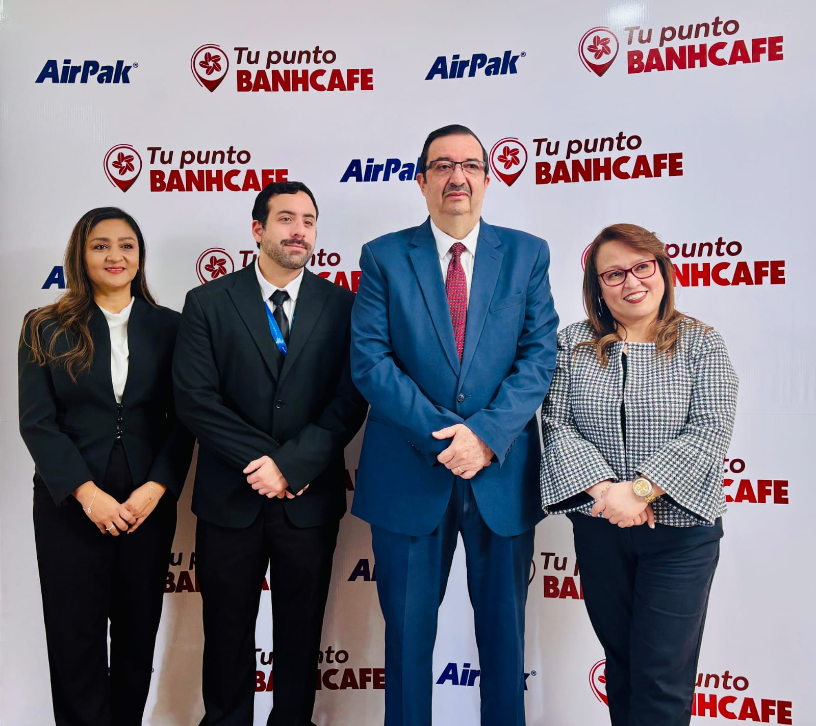 Esta alianza reafirma nuestro compromiso de seguir innovando y trabajando de la mano con instituciones que buscan el desarrollo de los hondureños.